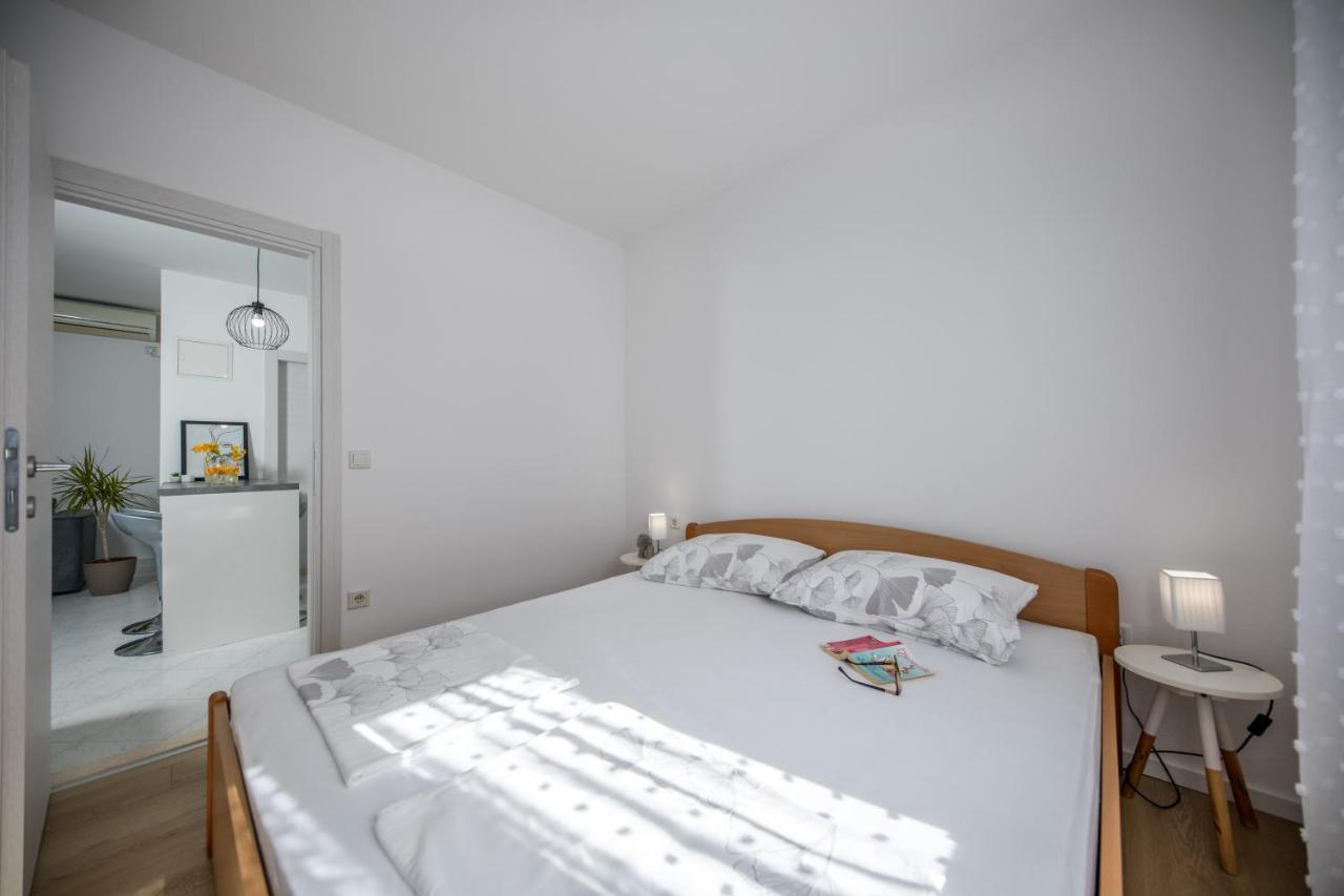 Avocado Apartment Дубровник Екстериор снимка