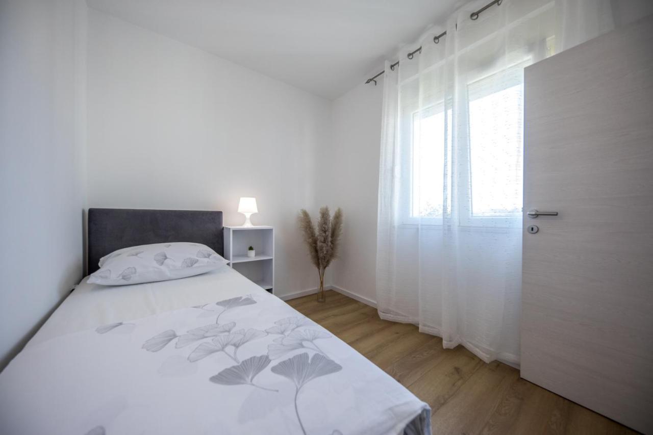 Avocado Apartment Дубровник Екстериор снимка