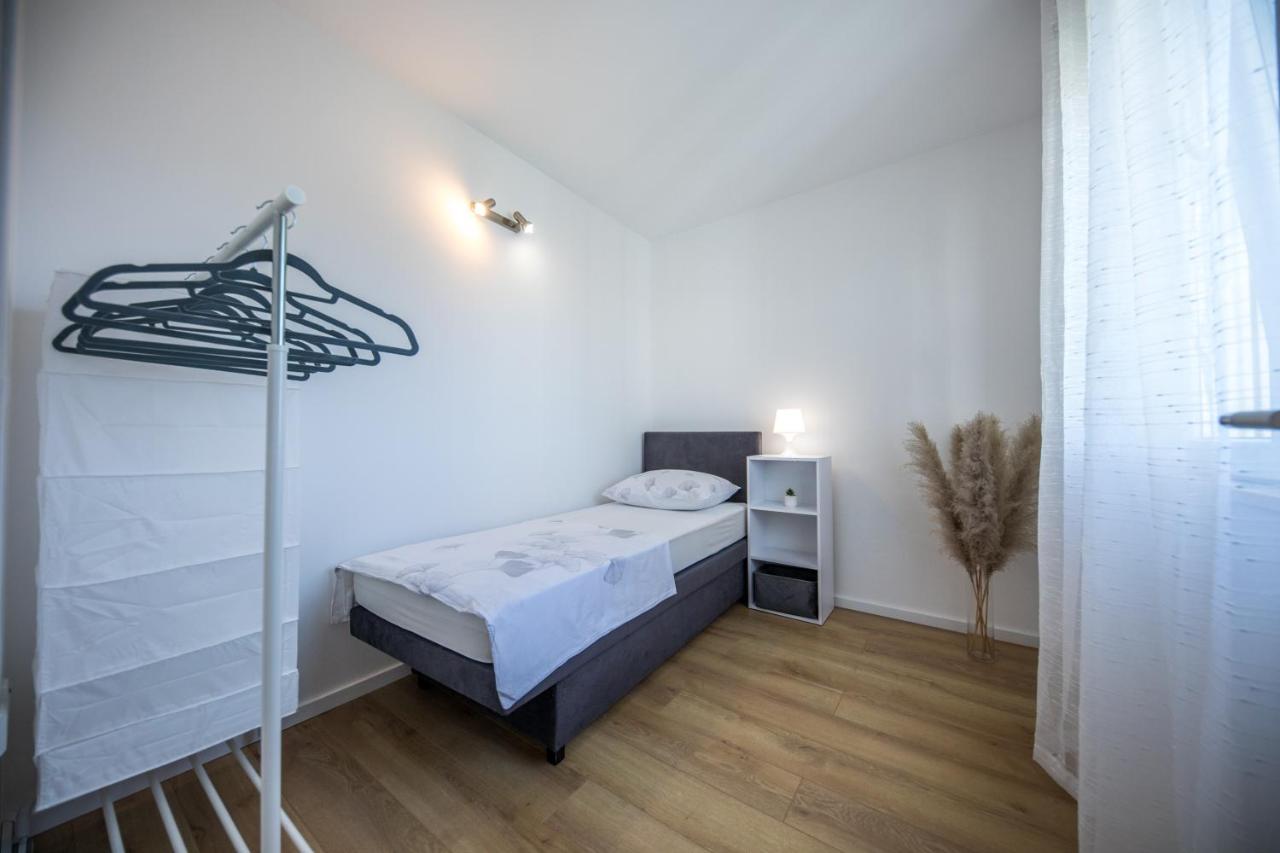Avocado Apartment Дубровник Екстериор снимка